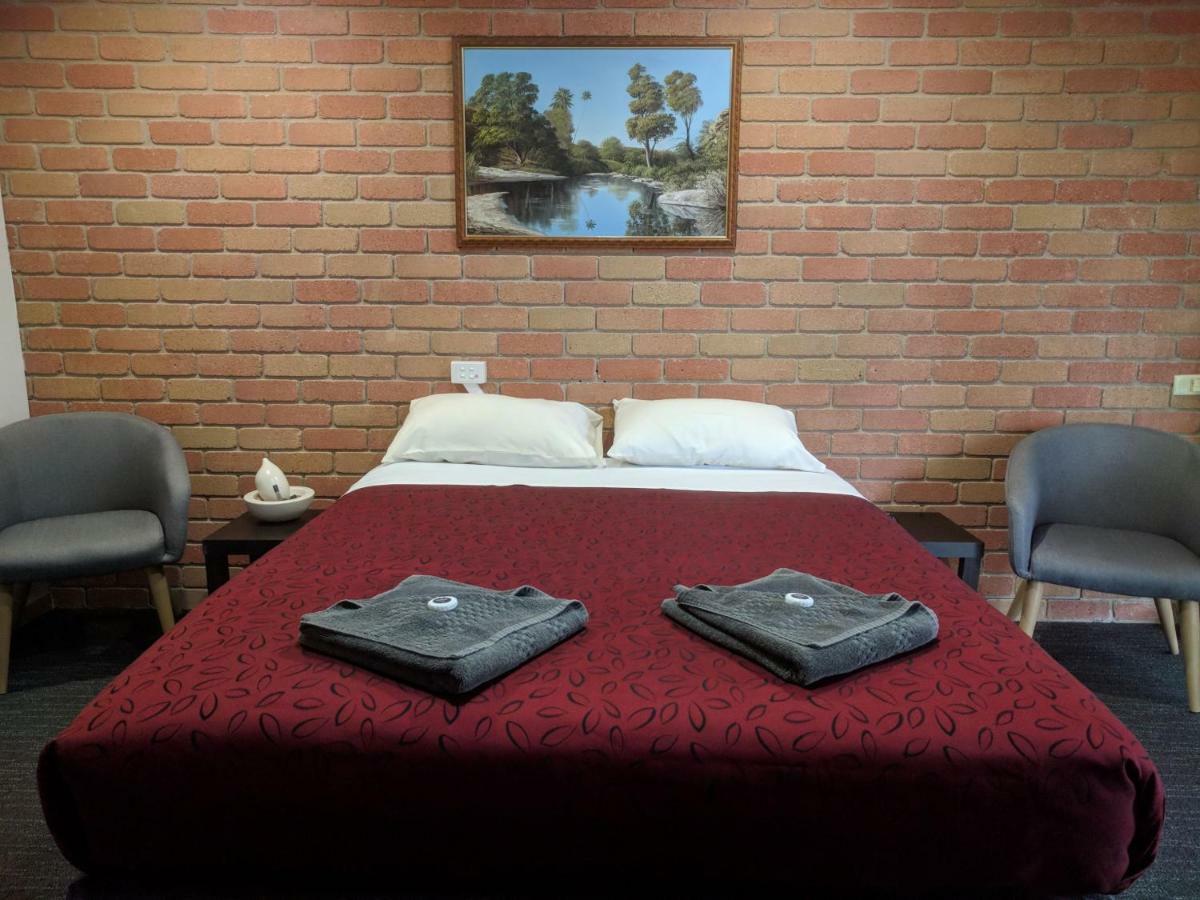 Travellers Inn Kaniva Exteriör bild
